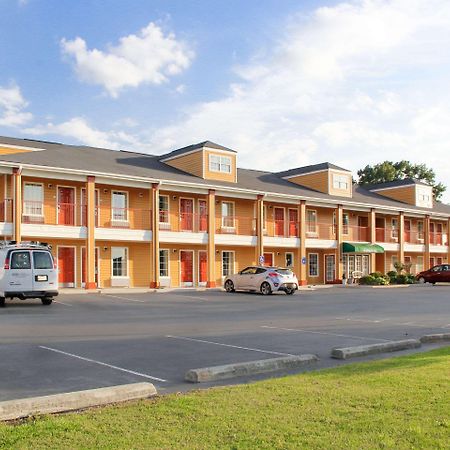 阿尔贝维尔us431凯艺酒店 Albertville 外观 照片